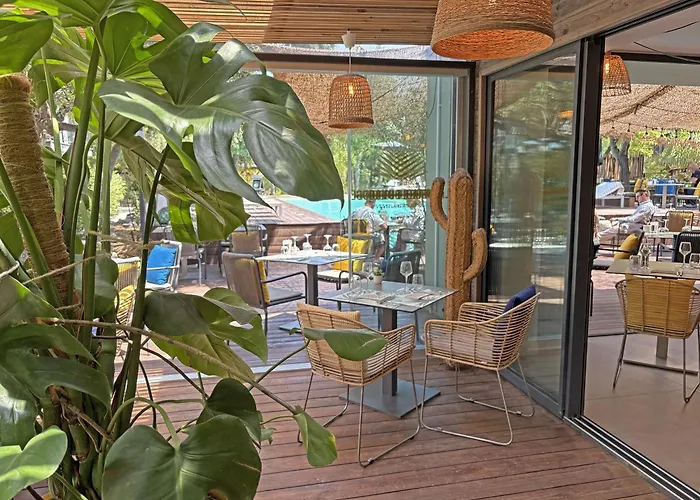 Le Des Iles D'or Hotell 4*