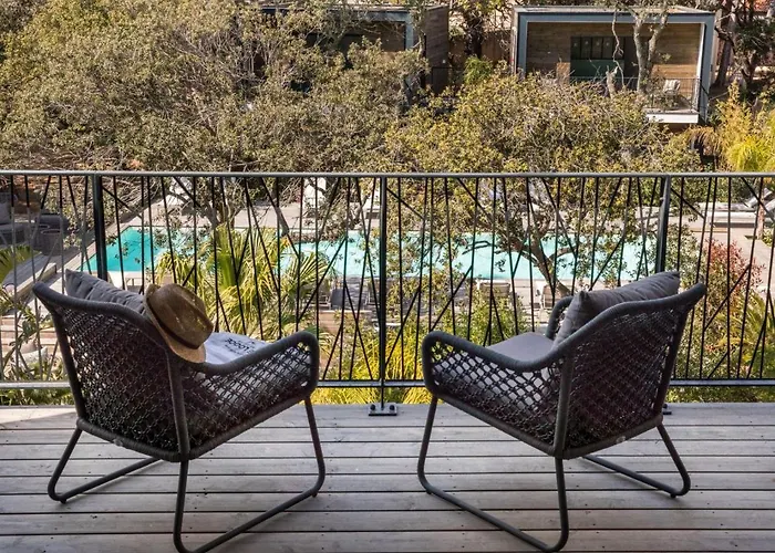 Le Des Iles D'or 4* Ιέρ